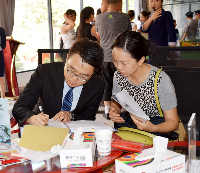 喜報(bào)！捷報(bào)！一經(jīng)推出即成隴南商業(yè)傳奇！