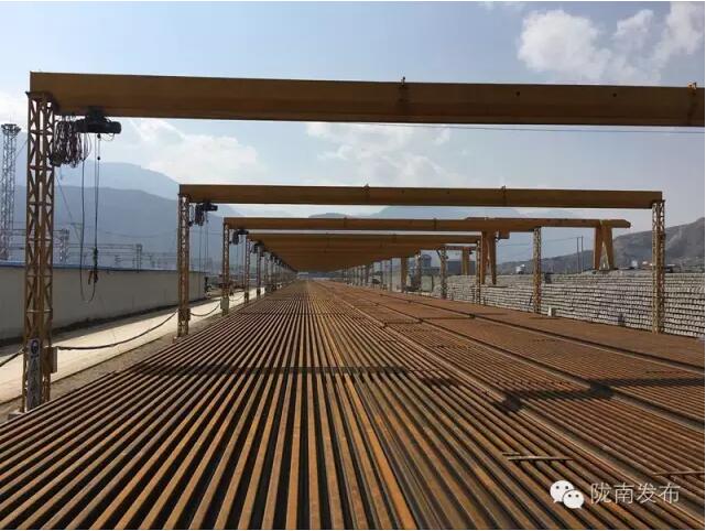 蘭渝鐵路最新進(jìn)展！除胡麻嶺隧道外已全線鋪通