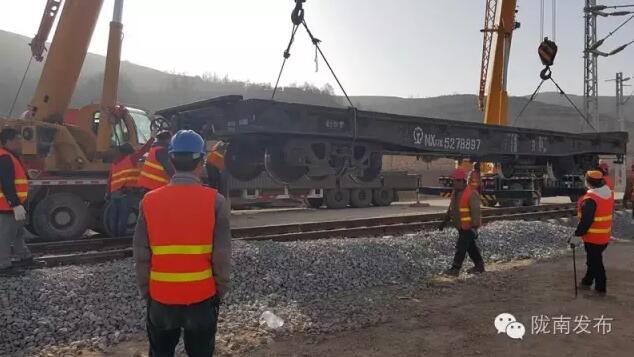 蘭渝鐵路最新進(jìn)展！除胡麻嶺隧道外已全線鋪通