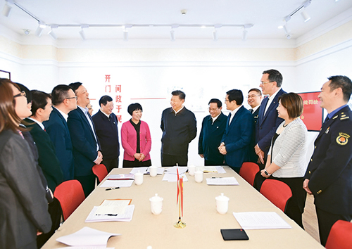 習近平：堅持、完善和發(fā)展中國特色社會主義國家制度 與法律制度